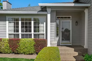 2082 NE 2nd Ave, Hillsboro, OR 97124 - Photo 3