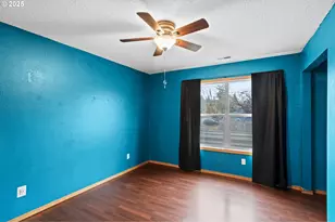 14134 E Burnside St, Portland, OR 97233 - Photo 27