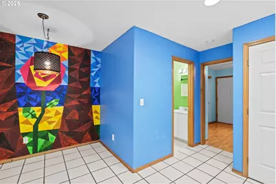 14134 E Burnside St #2, Portland, OR 97233 - Photo 13