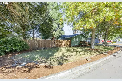 367 Limerick Ave, Eugene, OR 97404 - Photo 3