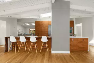 4207 SW 52nd Ave SW, Portland, OR 97221 - Photo 13