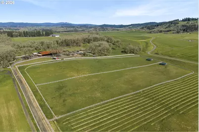 17795 NE Laughlin Rd, Yamhill, OR 97148 - Photo 3
