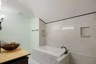 620 S 67th St, Springfield, OR 97478 - Photo 25
