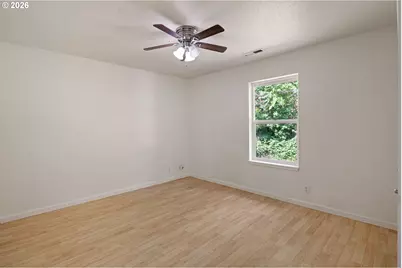 620 S 67th St, Springfield, OR 97478 - Photo 31