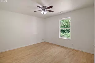 620 S 67th St, Springfield, OR 97478 - Photo 31