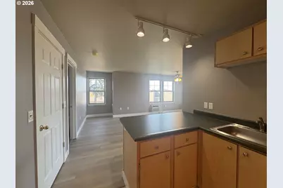 737 NE 99th Ave #24, Portland, OR 97220 - Photo 23