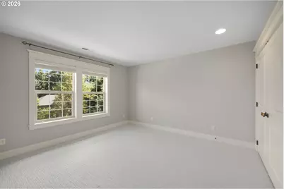 13980 SE Claremont St, Happy Valley, OR 97086 - Photo 33