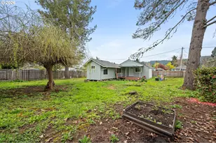 1107 S 7th St, Cottage Grove, OR 97424 - Photo 27