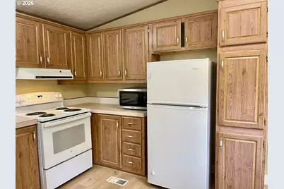 93524 Easy Ln, Coos Bay, OR 97420 - Photo 37