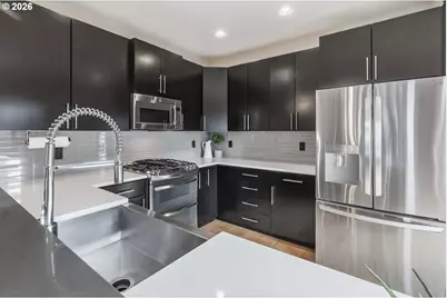 11375 SW Barber St, Wilsonville, OR 97070 - Photo 9