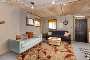 101 N Boat Basin Rd, The Dalles, OR 97058 - Photo 3