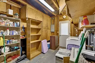 1620 Thompson Rd, Woodburn, OR 97071 - Photo 25