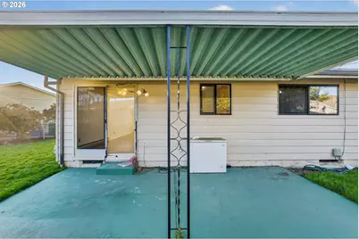 1620 Thompson Rd, Woodburn, OR 97071 - Photo 29