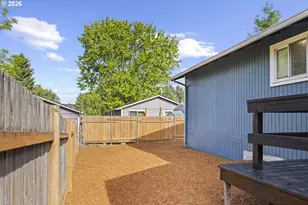 10249 N Tyler Ave, Portland, OR 97203 - Photo 29