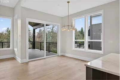 1912 SW Dickinson Ln, Portland, OR 97219 - Photo 13