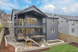 1912 SW Dickinson Ln, Portland, OR 97219 - Photo 43