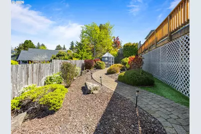 1015 NE 7th Dr, Newport, OR 97365 - Photo 37