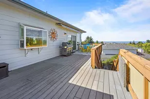 1015 NE 7th Dr, Newport, OR 97365 - Photo 13
