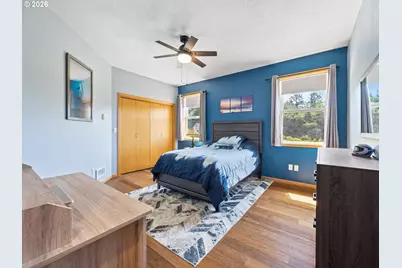 1015 NE 7th Dr, Newport, OR 97365 - Photo 23