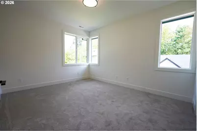 10044 SW 72nd Ave, Tigard, OR 97223 - Photo 29