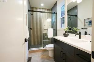 10044 SW 72nd Ave, Tigard, OR 97223 - Photo 15
