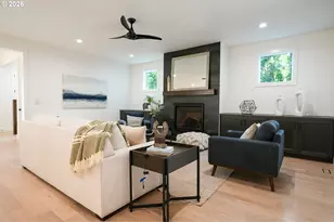 10044 SW 72nd Ave, Tigard, OR 97223 - Photo 11