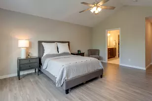 181 E Wayno Wy, Newberg, OR 97132 - Photo 5