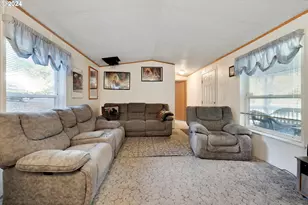 8750 SE 155th Ave, Happy Valley, OR 97086 - Photo 13