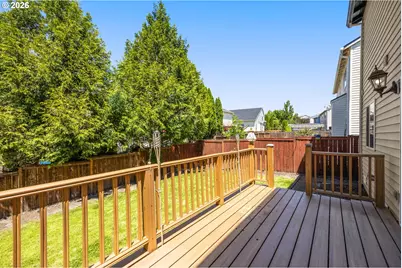 129 NE Danbury Ave, Hillsboro, OR 97124 - Photo 23