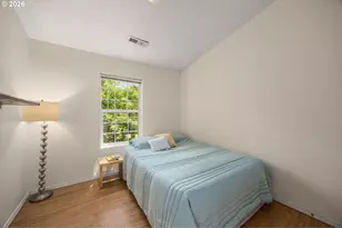 129 NE Danbury Ave, Hillsboro, OR 97124 - Photo 21