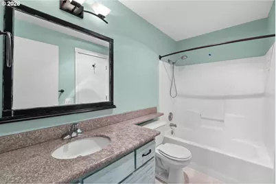 10800 SE 17th Cir #B18, Vancouver, WA 98664 - Photo 31