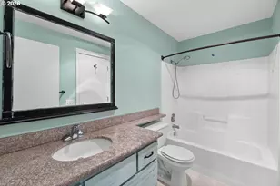 10800 SE 17th Circle, Vancouver, WA 98664 - Photo 31