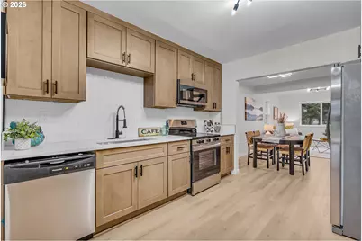 1217 SE 151st Ave, Portland, OR 97233 - Photo 15