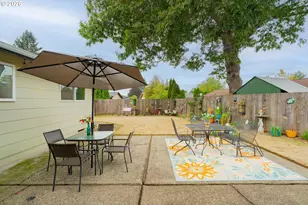 21 NE 199th Ave, Portland, OR 97230 - Photo 33