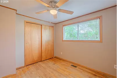 21 NE 199th Ave, Portland, OR 97230 - Photo 23