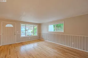 21 NE 199th Ave, Portland, OR 97230 - Photo 3