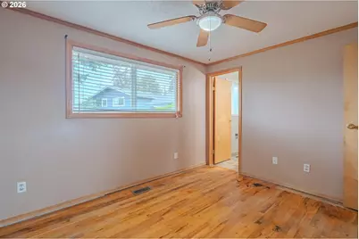 21 NE 199th Ave, Portland, OR 97230 - Photo 31