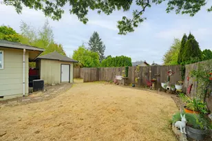 21 NE 199th Ave, Portland, OR 97230 - Photo 39