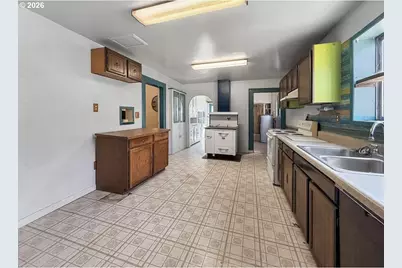 100 W Bridge Rd, Canyon City, OR 97820 - Photo 9