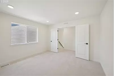 2038 NW 18th Ave, Battle Ground, WA 98604 - Photo 17