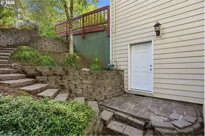 17 Hidalgo St, Lake Oswego, OR 97035 - Photo 45
