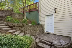 17 Hidalgo St, Lake Oswego, OR 97035 - Photo 45