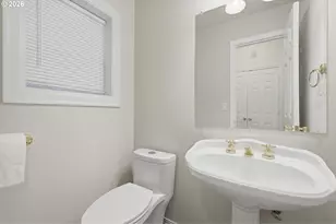17 Hidalgo St, Lake Oswego, OR 97035 - Photo 23