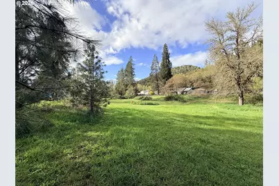119 Winter Green Dr, Riddle, OR 97469 - Photo 23