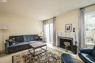 2040 Titan Terrace, West Linn, OR 97068 - Photo 3