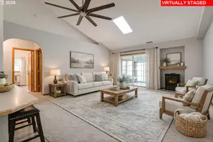 27505 6th St, Junction City, OR 97448 - Photo 9