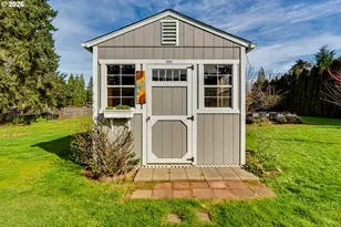 27505 6th St, Junction City, OR 97448 - Photo 43