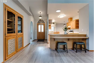 27505 6th St, Junction City, OR 97448 - Photo 13