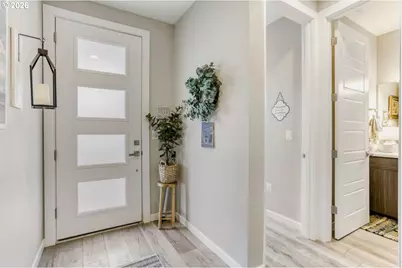 9736 SW 173rd Ave, Beaverton, OR 97007 - Photo 3