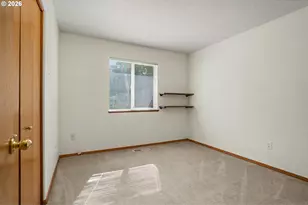 221 W Lincoln St, Carlton, OR 97111 - Photo 25